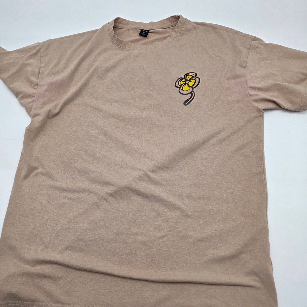 ROMWE Graphic Tee Women Medium Tan Psychedelic Cat Surrealist Art T-Shirt